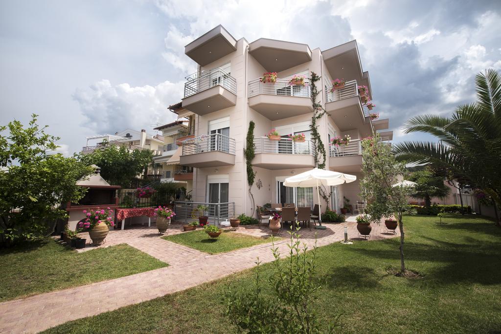 Apartments Eleni 4 Seasons Hanioti Exteriör bild
